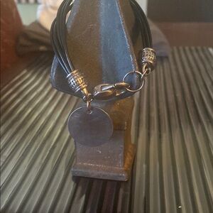 Elegant Black and Silver Women's Bracelet